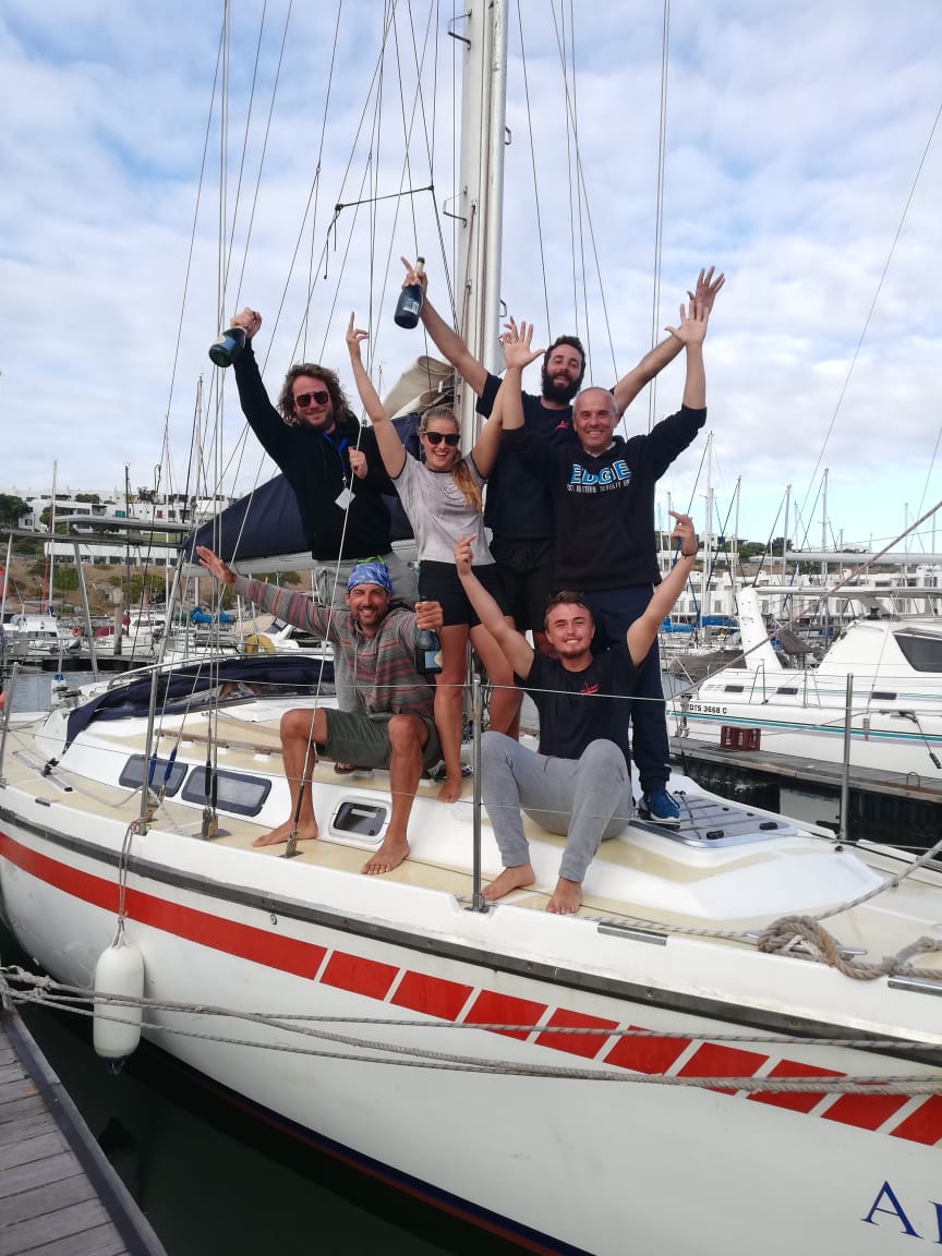 C269F4F4-EE9C-4E64-95BE-007BDE74F29C