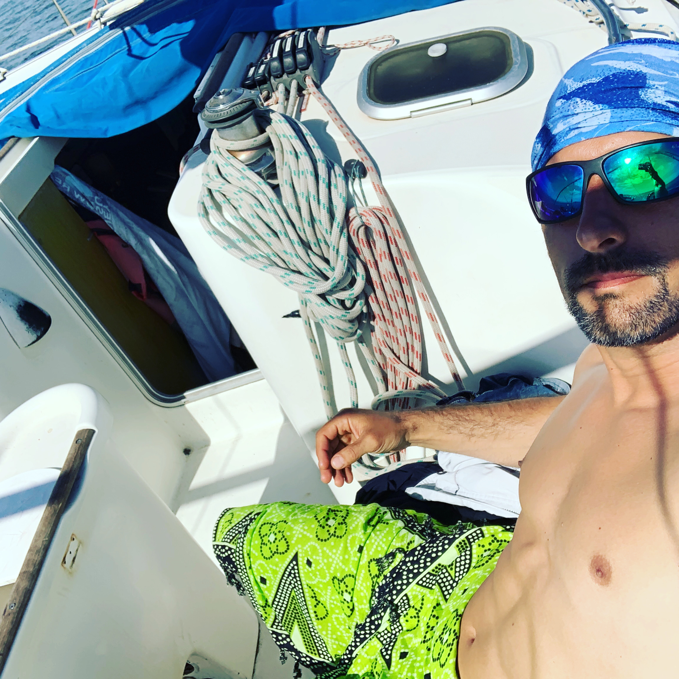 DE0A0487-BF42-4BF5-8AF0-80340E7D509E